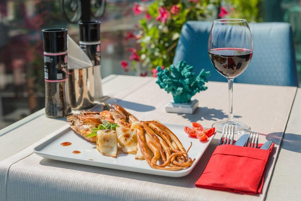 Tria Elegance Istanbul Hotel Ngoại thất bức ảnh