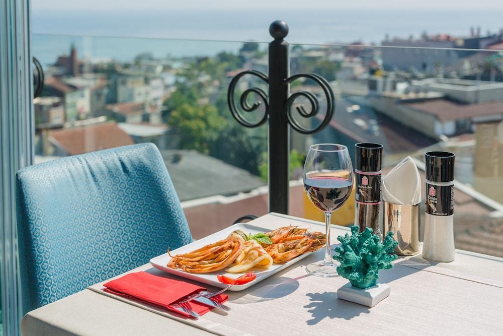 Tria Elegance Istanbul Hotel Ngoại thất bức ảnh