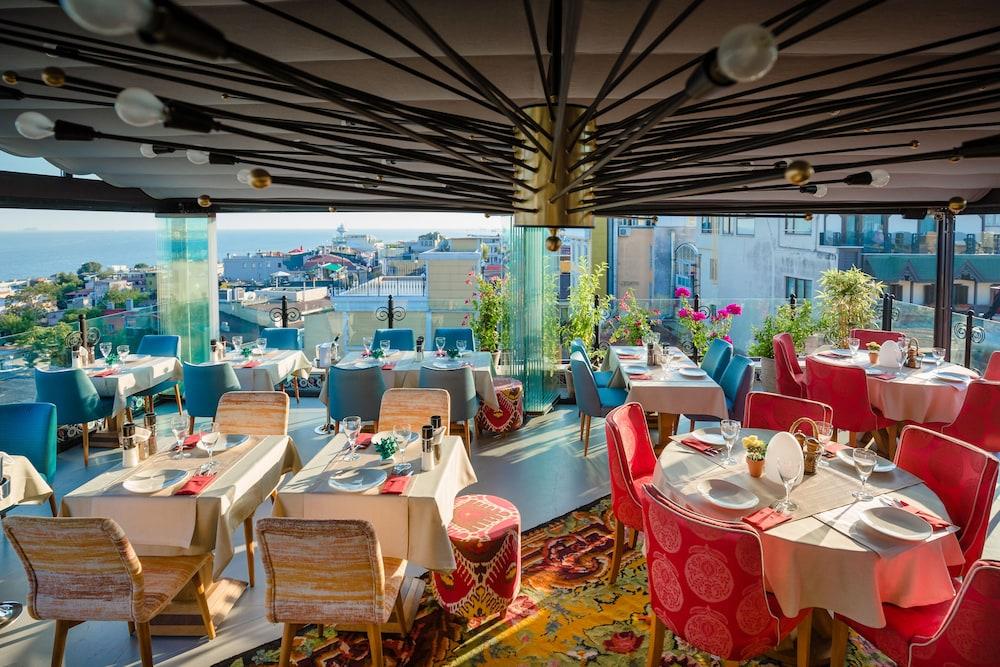 Tria Elegance Istanbul Hotel Ngoại thất bức ảnh