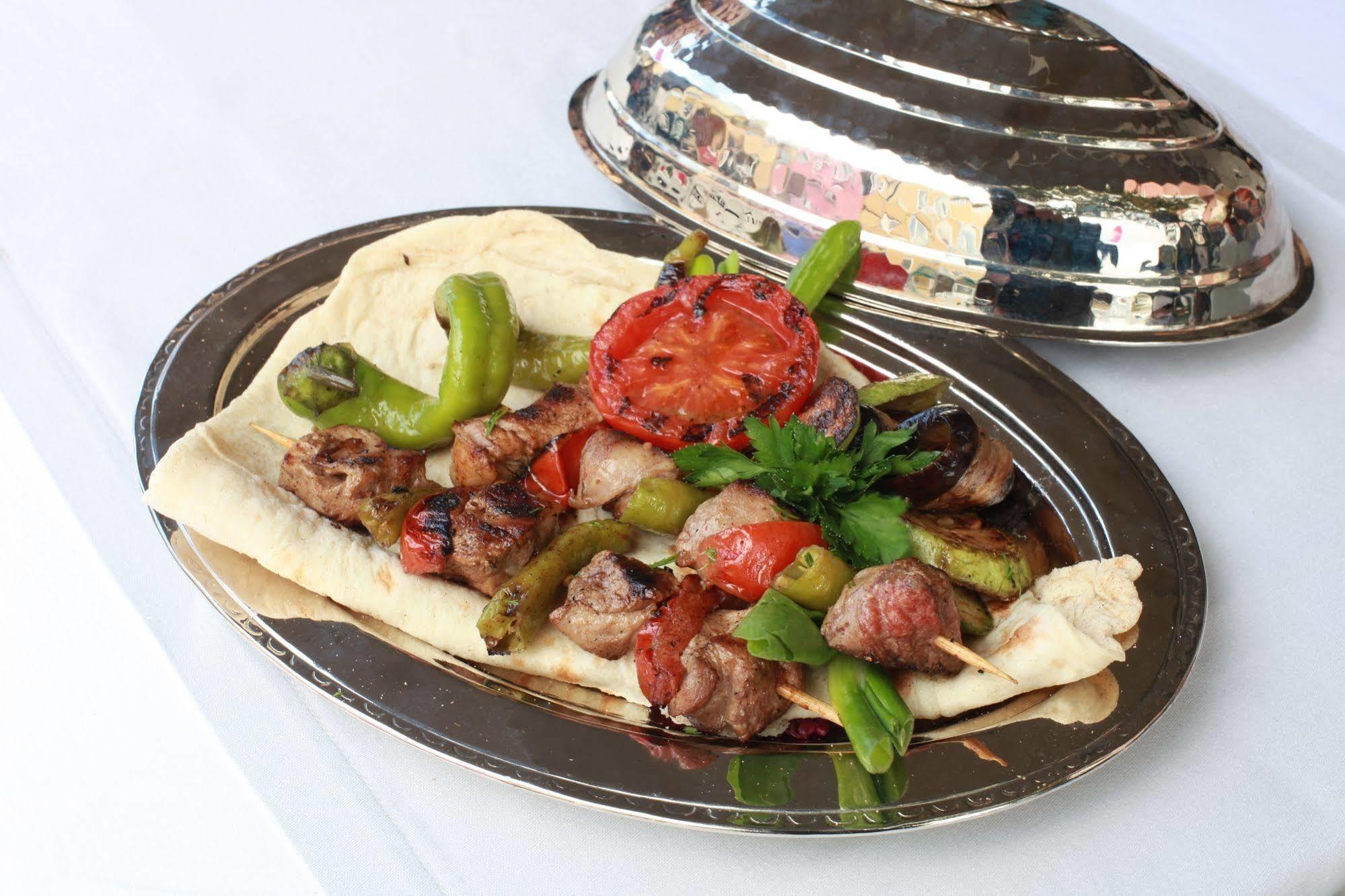 Tria Elegance Istanbul Hotel Ngoại thất bức ảnh